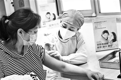 价格比进口便宜一半！ 国产宫颈癌二价疫苗在北京启动首针接种