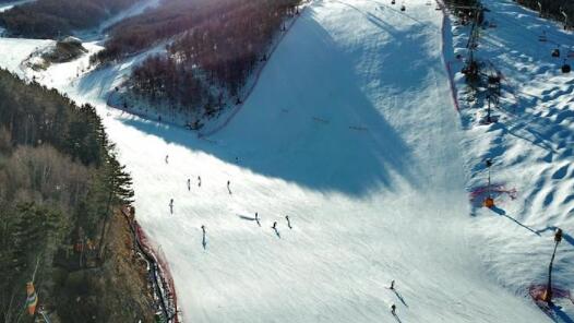 京城滑雪场进行提质升级，吸引客群